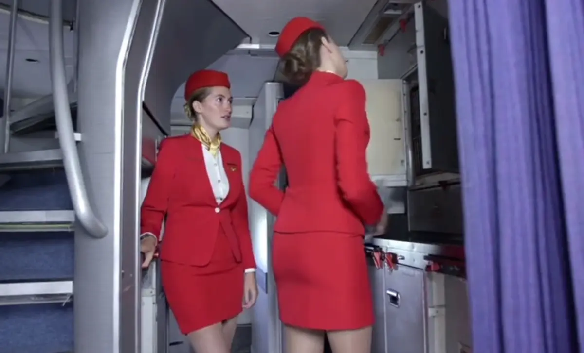 《法国空姐2019(多塞尔航空)》资源下载-法国空姐高清完整版在线观看-手机免费观看全集