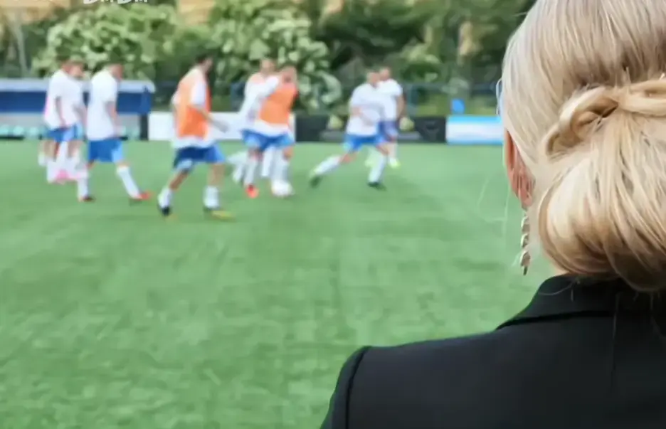 法国电影《Footballers'Moms》高清完整版免费在线观看 - 足球队的女老板们全集资源分享 - Footballers'Moms无广告免费看